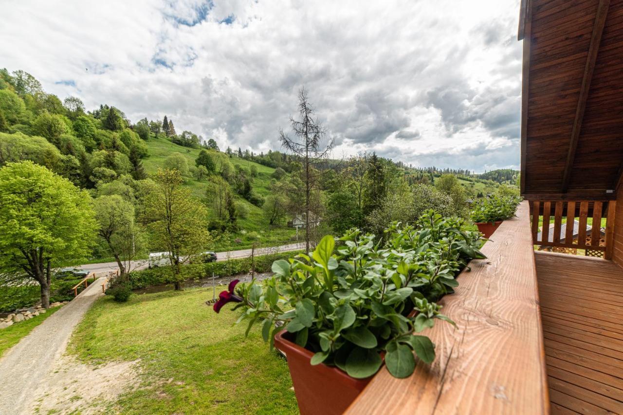 Villa Grace Oryavchyk Buitenkant foto