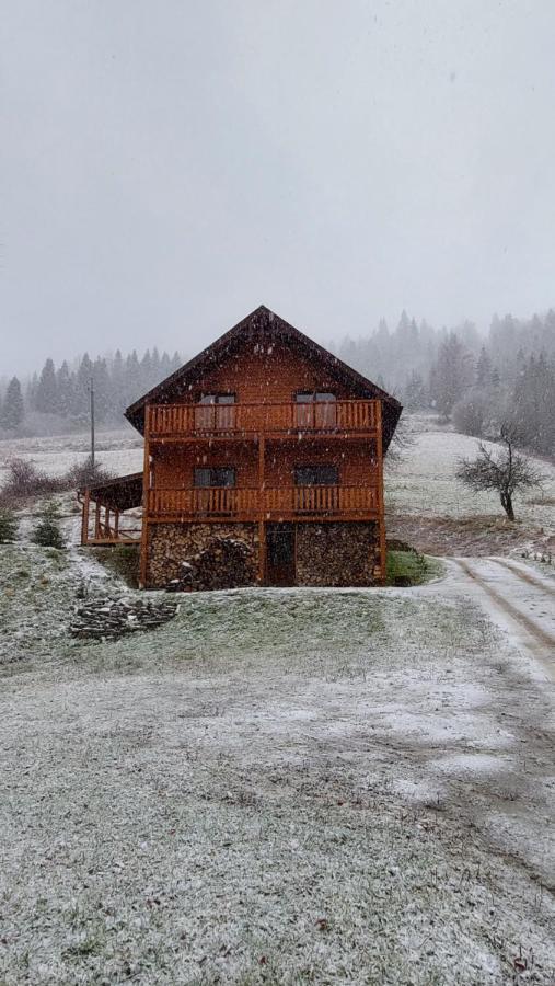 Villa Grace Oryavchyk Buitenkant foto